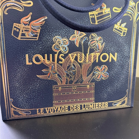 Louis Vuitton Dark Blue Paper Gift Bag Tote with Gold Accents - Picture 2 of 5